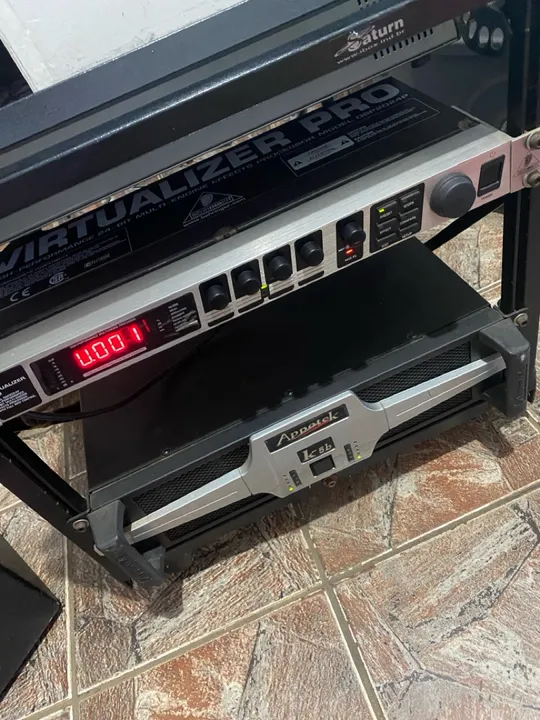 Mesa de Som Whitestone 12 Canais kit 