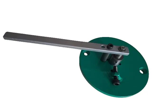 Máquina de dobrar  arames e ferro chato - Foto 2