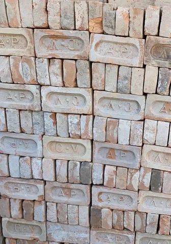 Milheiro Tijolo De Demolição