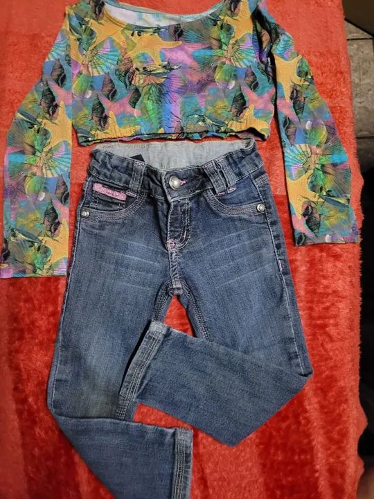 Conjunto Blusa e Calça Jeans Infantil 3 anos