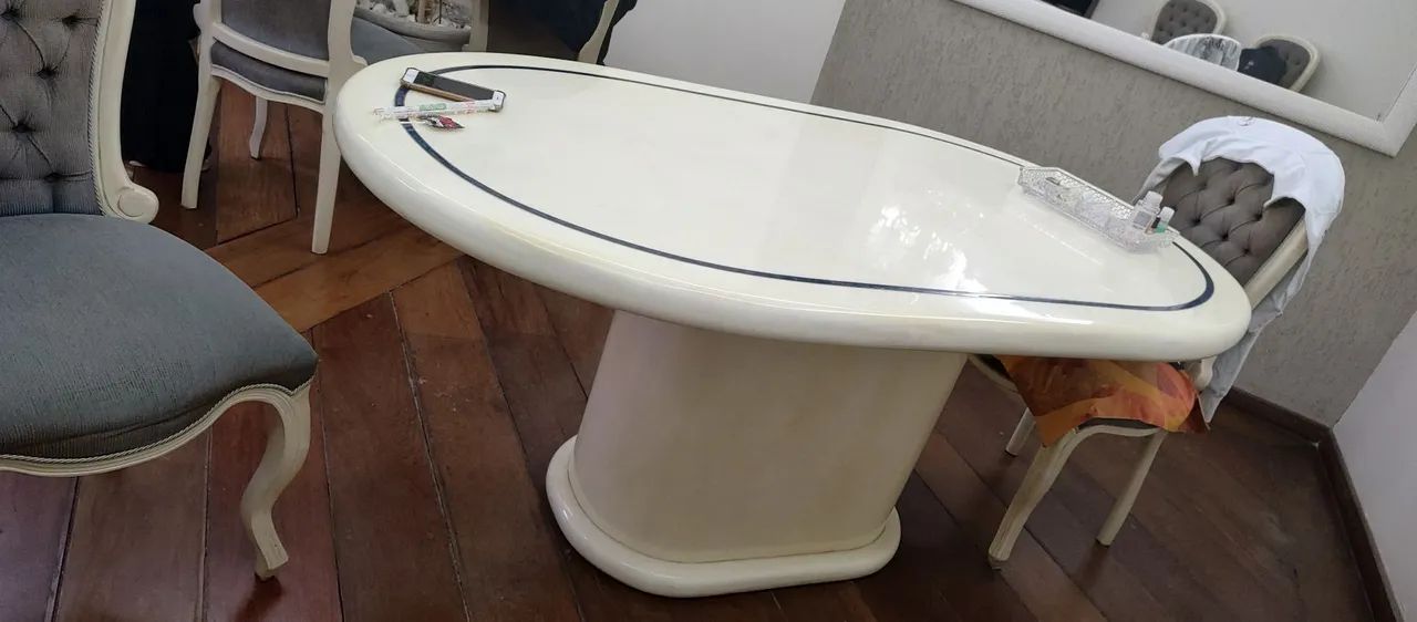 Mesa de jantar de madeira maciça  - Foto 2