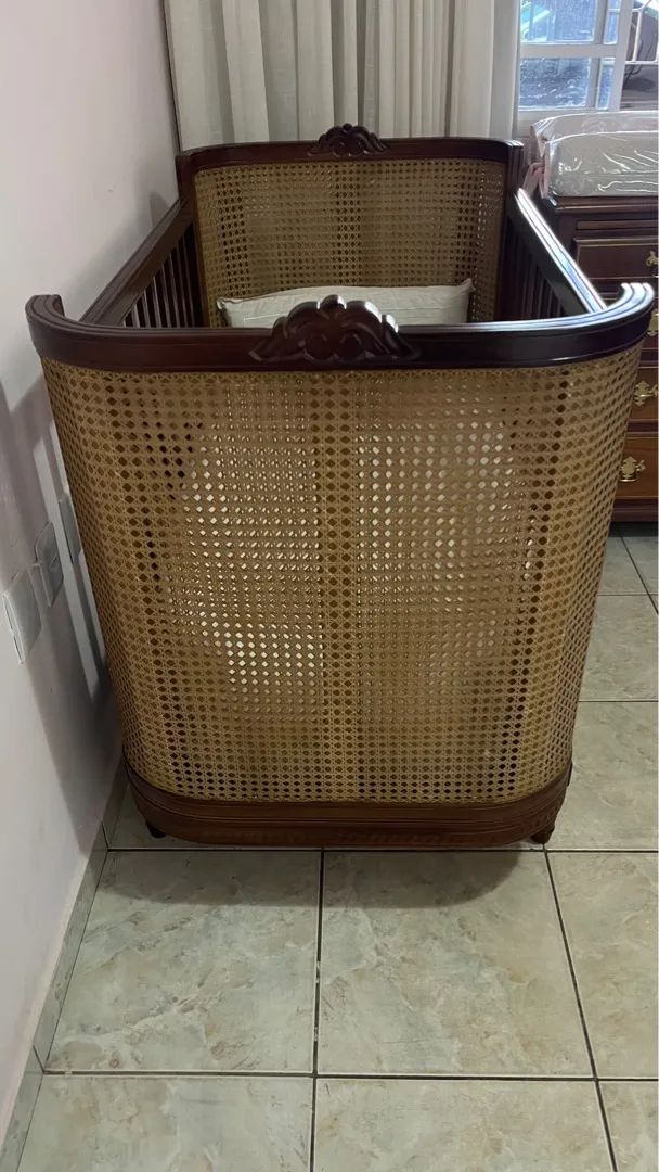 Berço de palhinha em Madeira Maciça - Foto 4