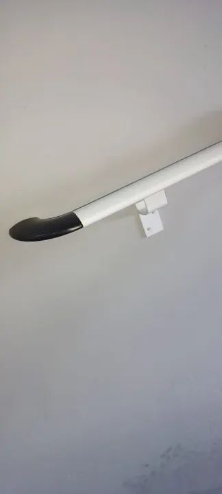 ( R$100,00 O METRO ) CORRIMÃO DE PAREDE EM ALUMÍNIO MODELO CHATO CURVA DE ACABAMENTO NYLON - Foto 5