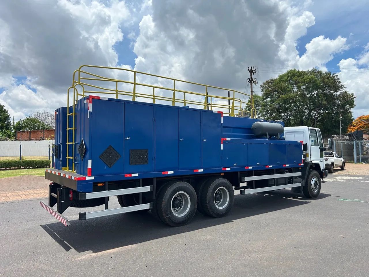 Ford Cargo 2628 Comboio Gascom - Foto 3