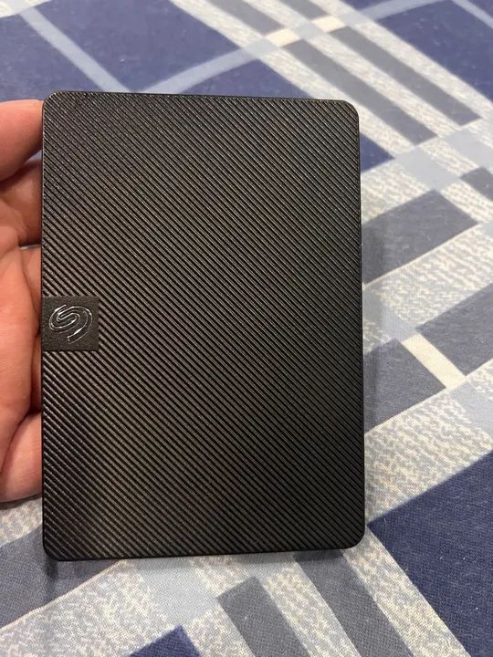 HD externo Seagate 1TB Expansion HDD - Foto 2