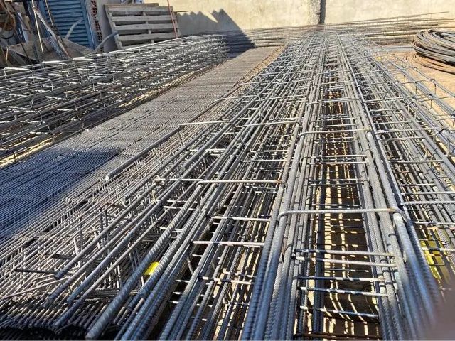 Coluna Pronta Ferro 5/16 - 3 metros a vista R$39,90