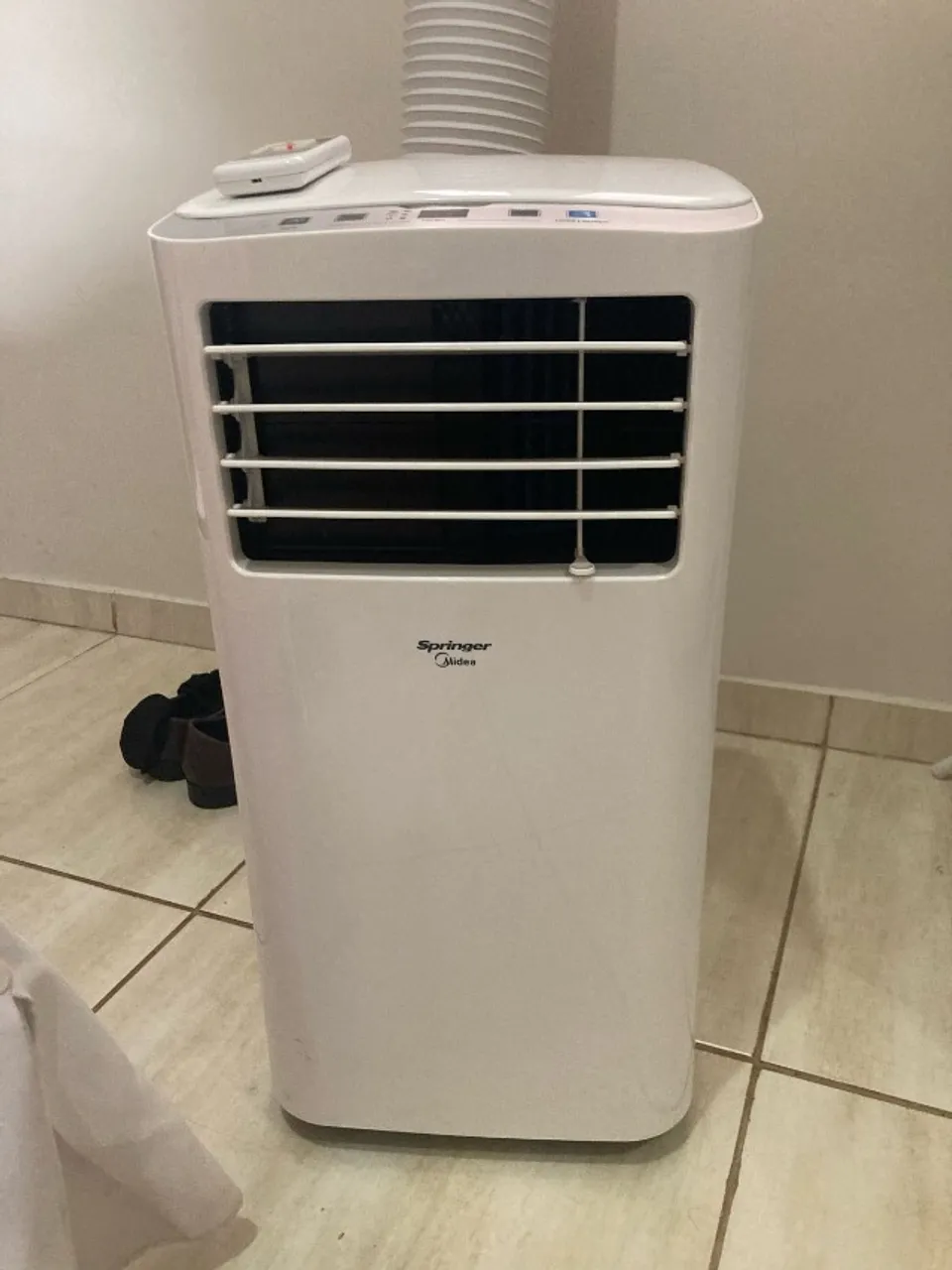 Ar Condicionado Portátil 12000 BTUs Frio Midea