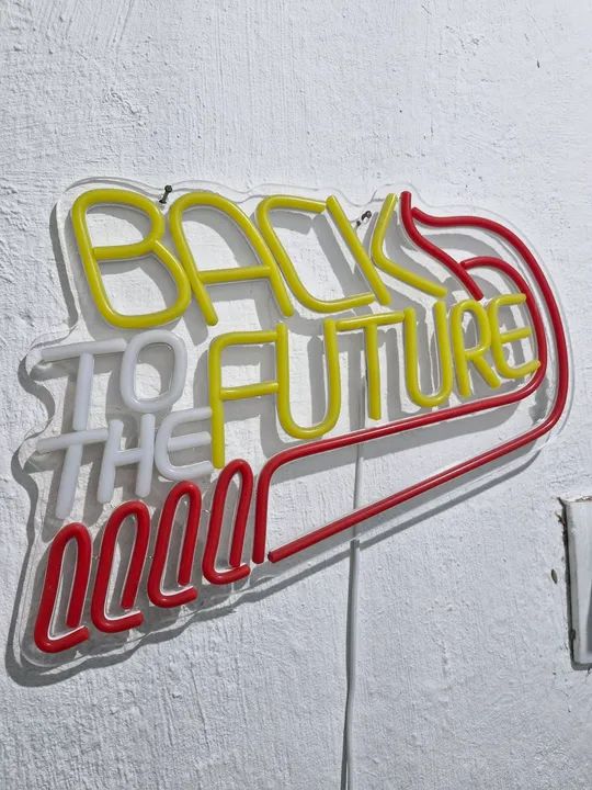 Placa Neon Back to the Future (de volta para o futuro) - Foto 2
