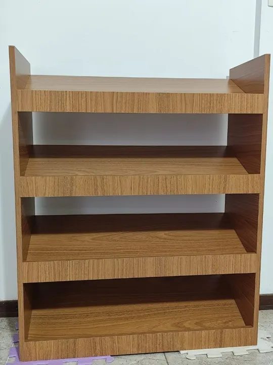 Sapateira em MDF nova
