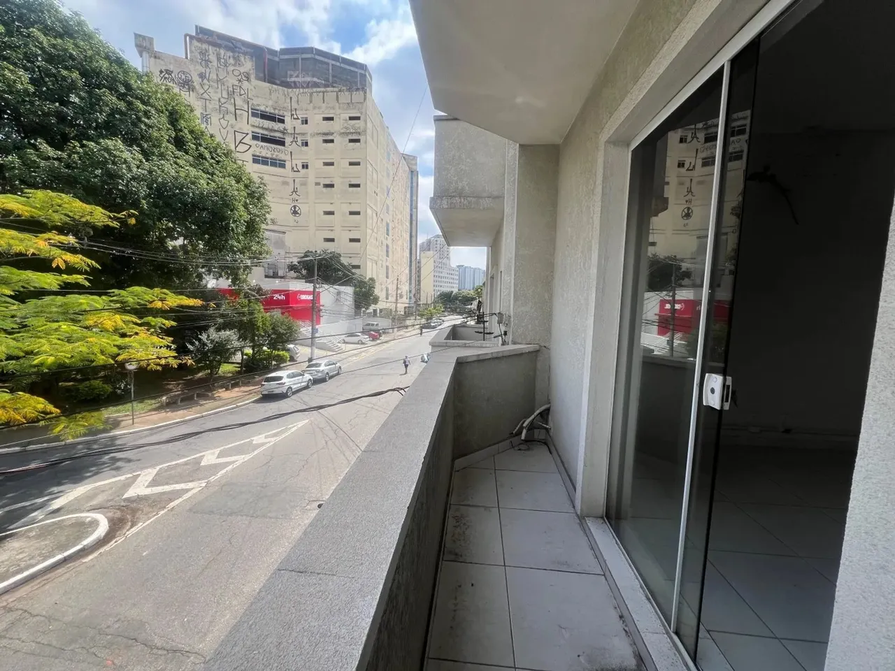 Salas Comerciais para locação com 70 m²