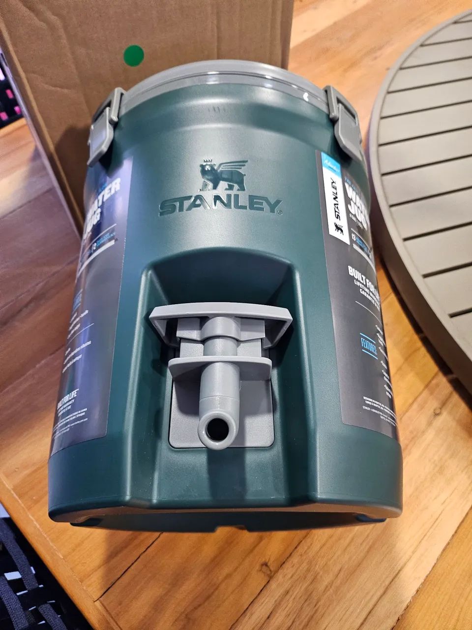 Jug Térmica Stanley Green 7.5L - Nova Original - Foto 2
