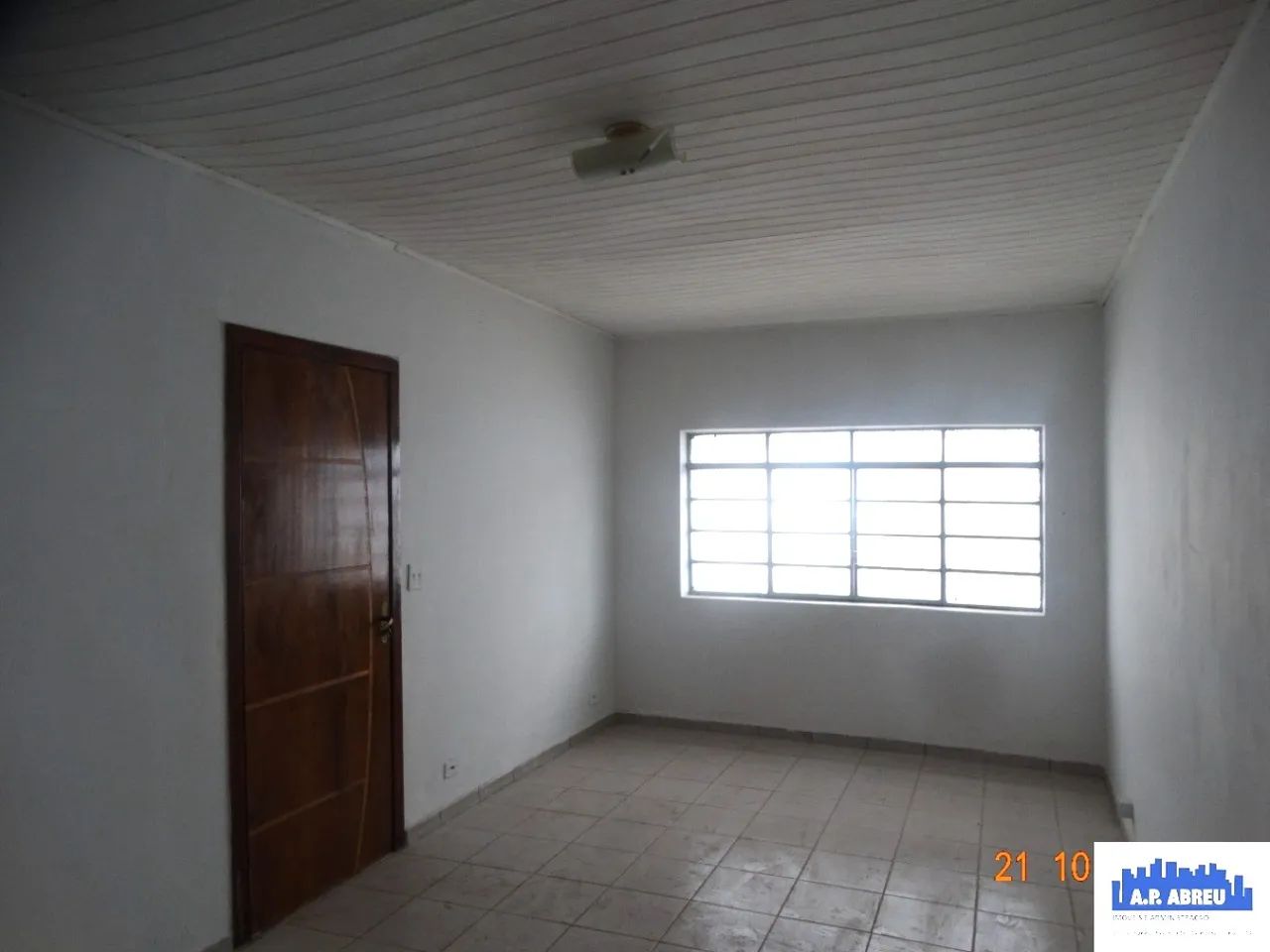 CASA PARA ALUGAR NO CANGAÍBA COM 01 DORMITORIO - Foto 2