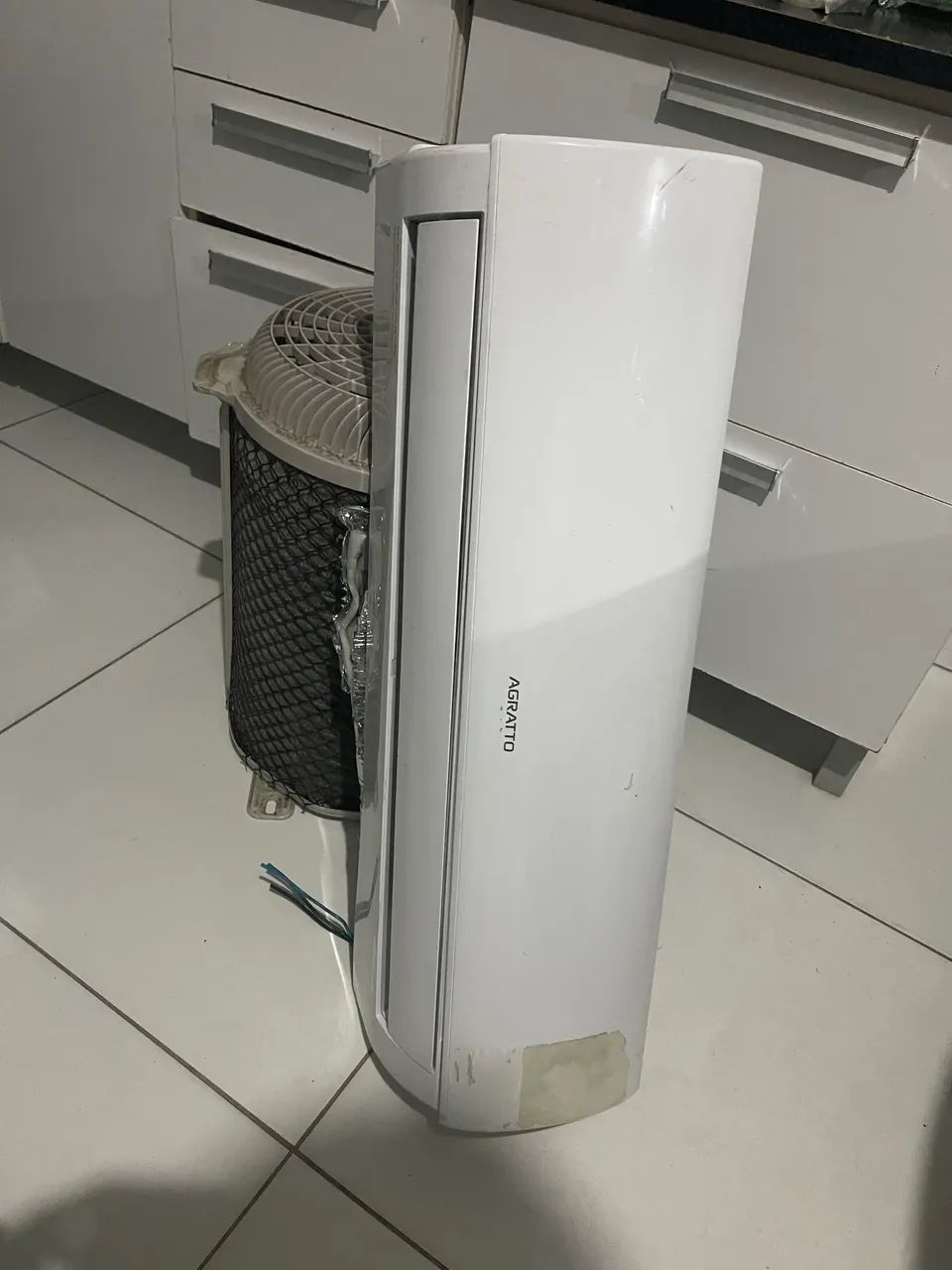 Vendo ar condicionado 12.000 btus . Com garantia  - Foto 2