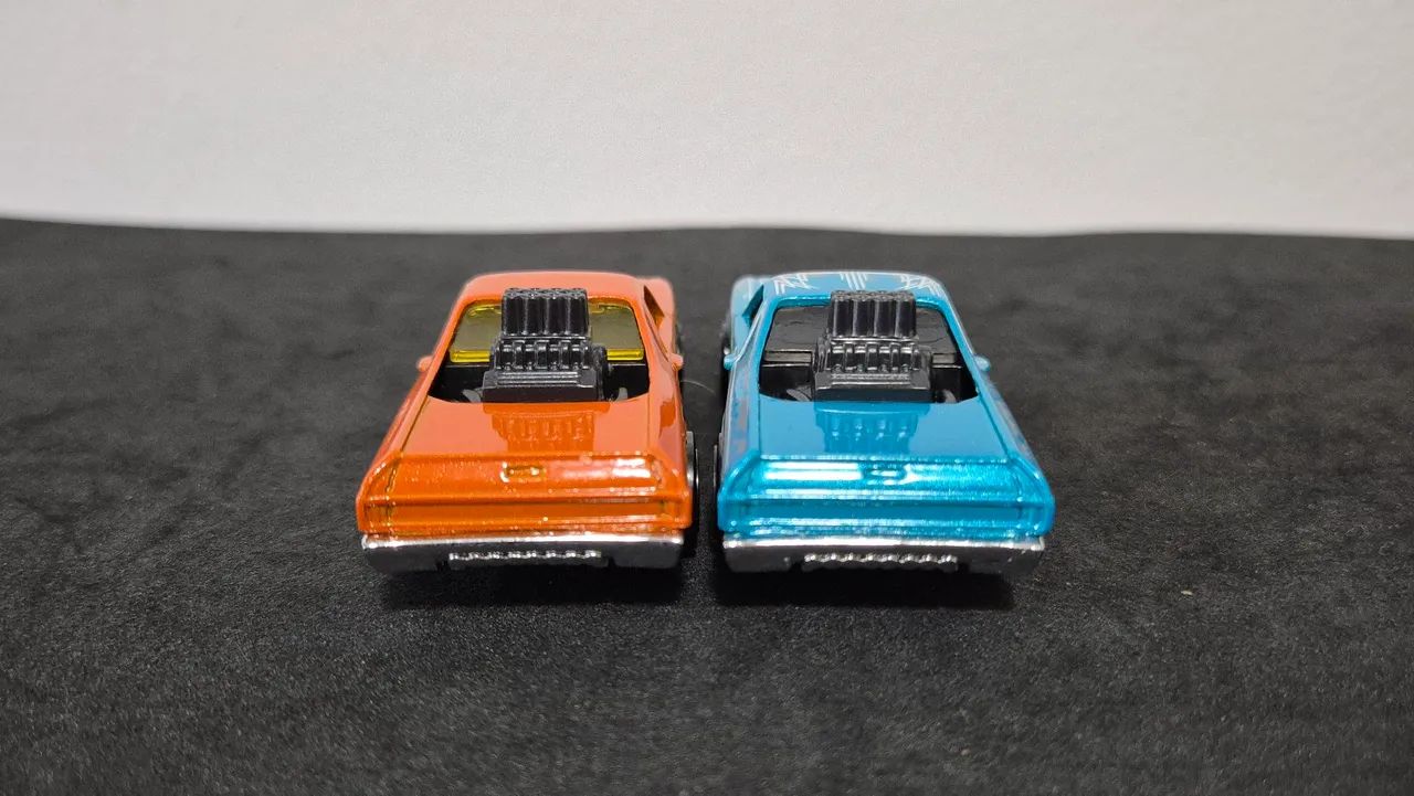 02 Hot Wheels Chevrolet 68 El Camino  - Foto 4