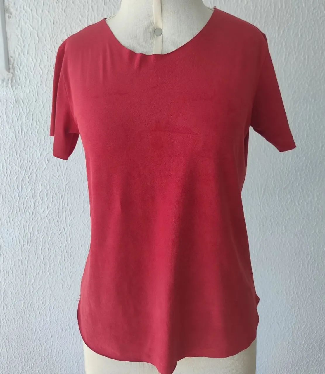 Blusas femininas em suede P - Foto 3