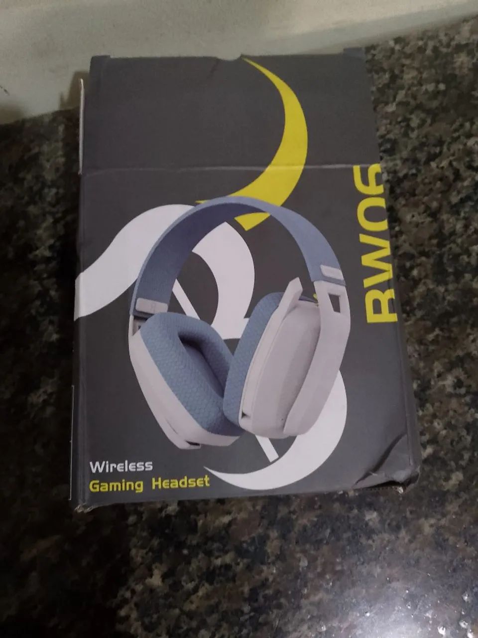 Headset Gamer BINNUNE RW06 Wireless para Pc,ps4 e ps5.