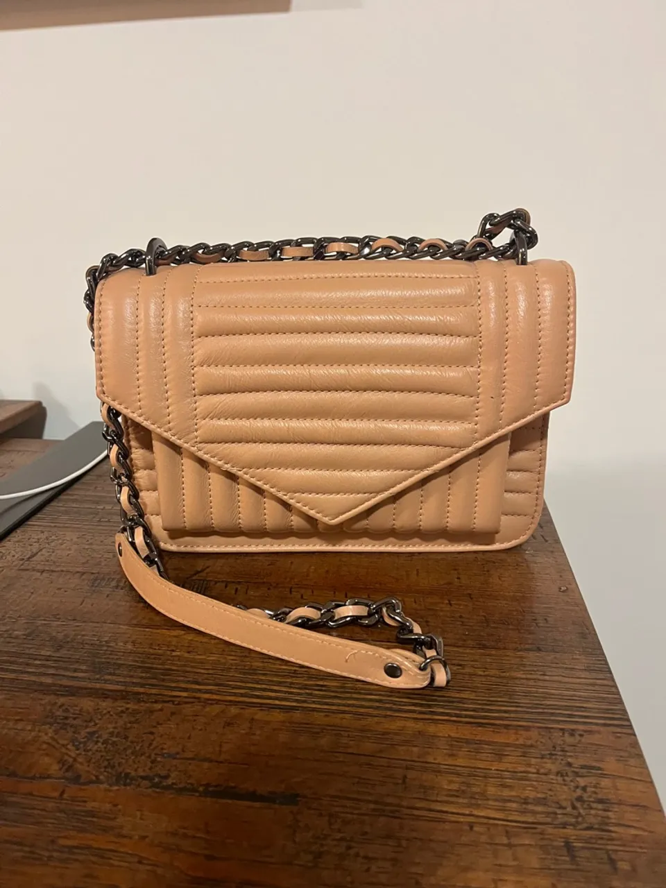 Linda bolsa de ombro corrente couro La Spezia