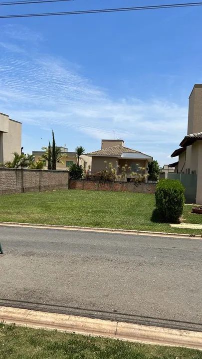 Lote/Terreno para venda tem 420 metros quadrados em Jardins Lisboa - Goiânia - GO