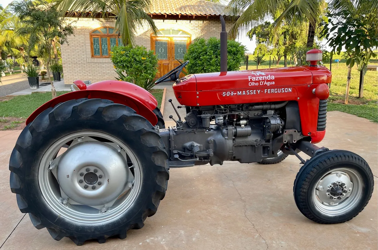 Trator Massey Ferguson 50X - 1969
