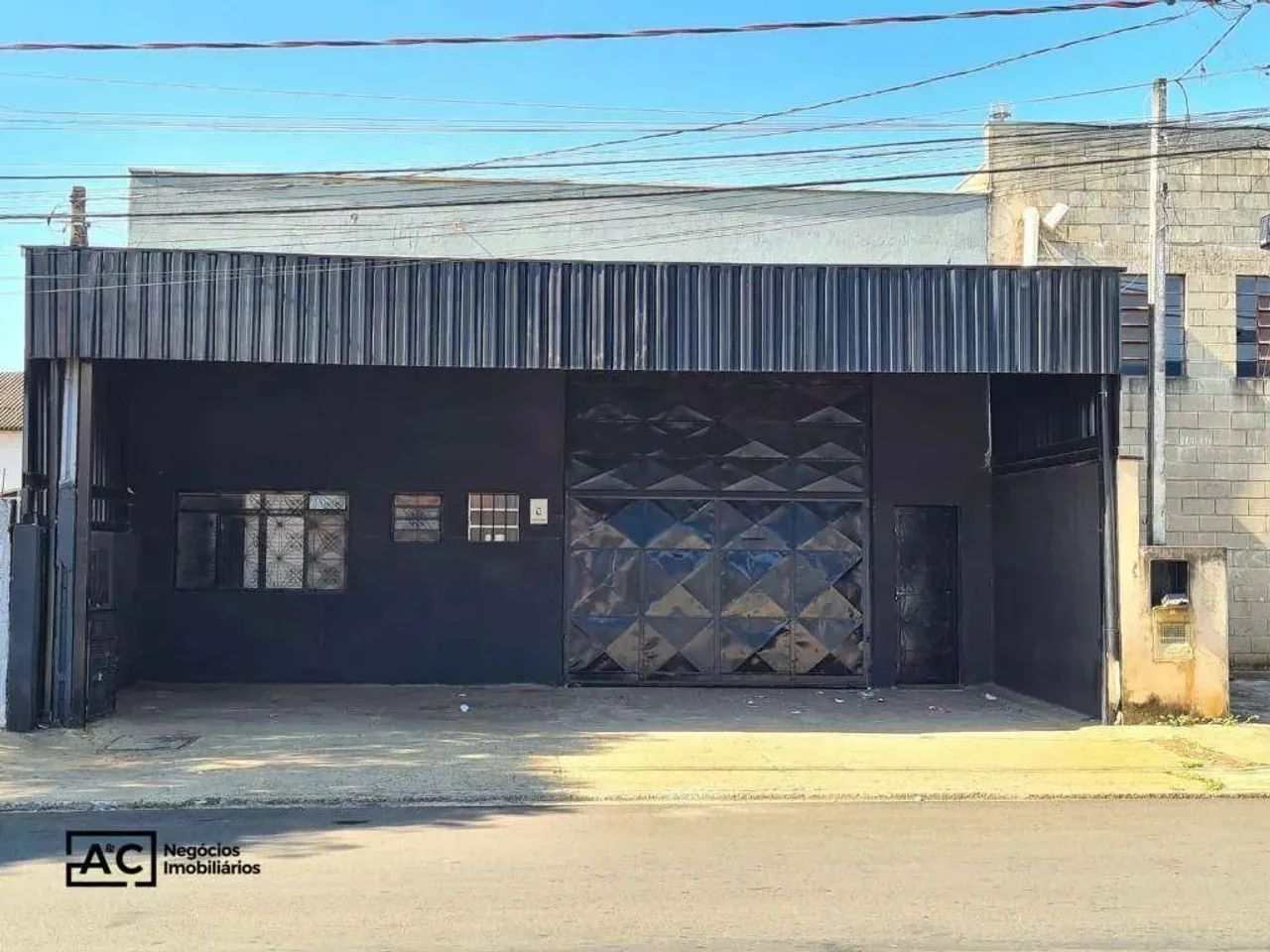 Galpão para alugar, 250 m² - Jardim Paraíso II (Nova Veneza) - Sumaré/SP
