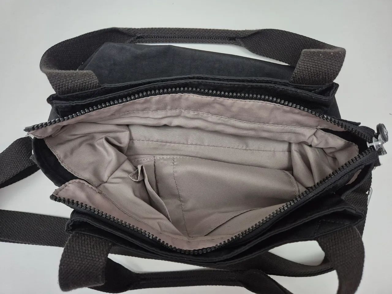 Bolsa Kipling Preta - Foto 3