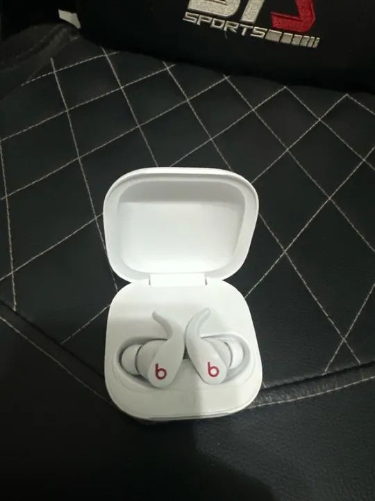 Fones de Ouvido Beats Fit pro - Sem Fio - Novos