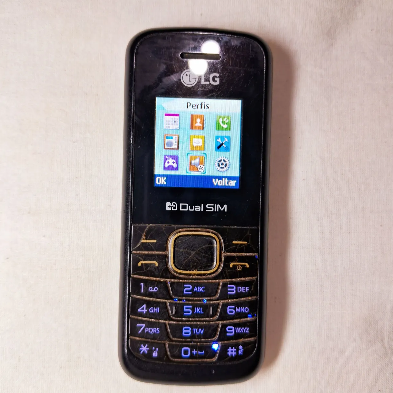 Celular de botão LG 2 chips
