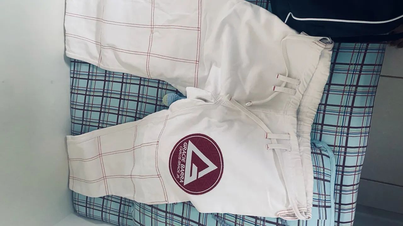 Vende-se Kimono Jiu Jitsu - Foto 3