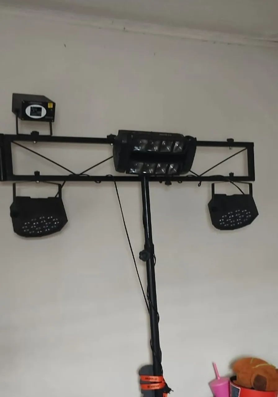 Caixas de som, sub e iluminação completa por 7 mil tudo - Foto 2