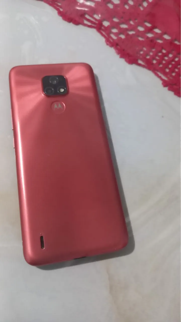Celular em perfeito estado pegando tudo 64gigas