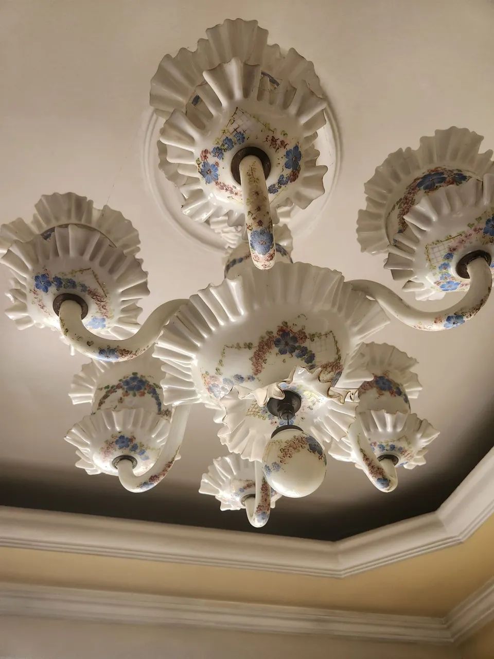 Lustre de Porcelana Vintage