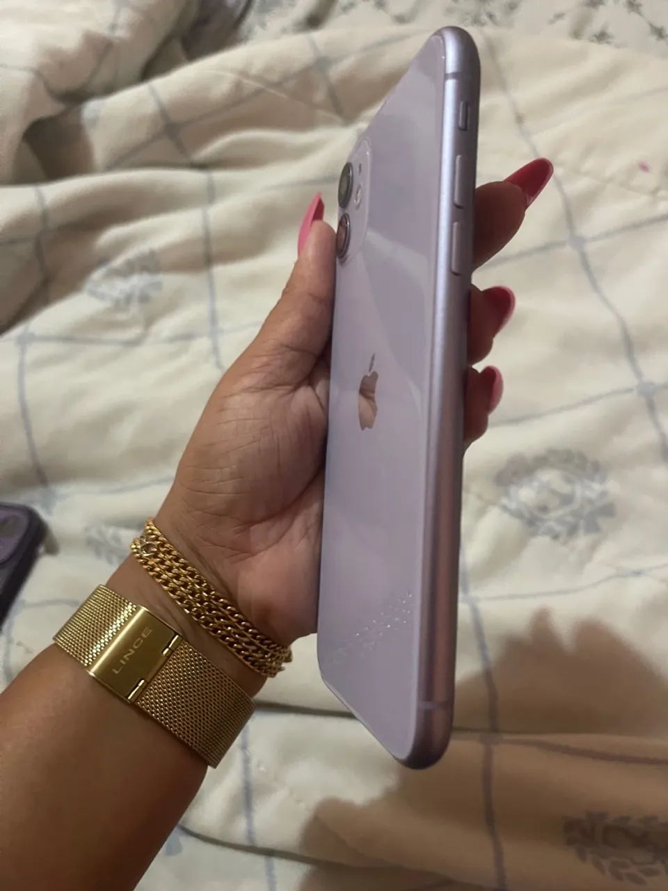 Vendo IPhone 11 64GB Lilás  - Foto 5