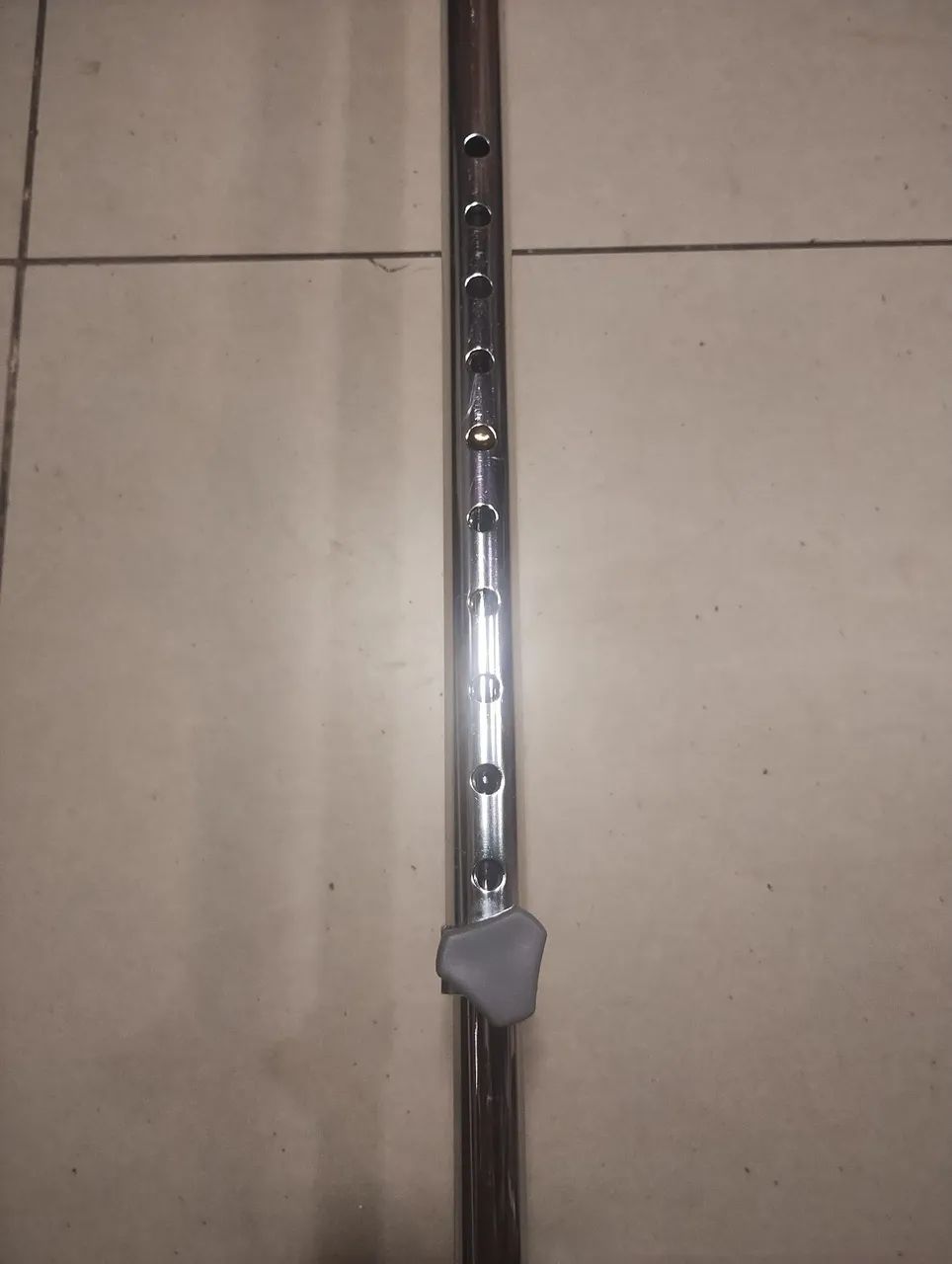 Bengala de 4 apoios de alumínio  - Foto 3