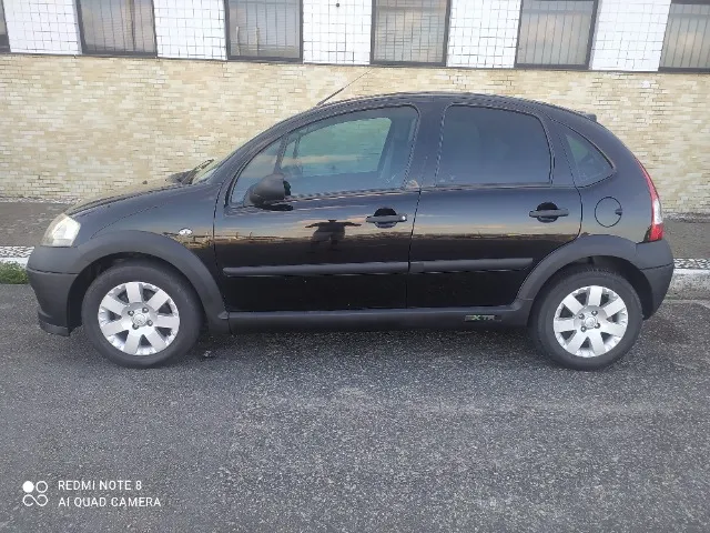 Vendo C3 2007 1.6 XTR licenciado, bem conservado com bancos de couro