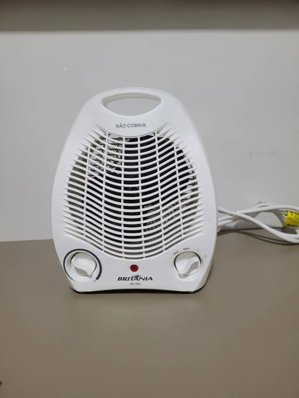 Aquecedor Elétrico Britânia AB1100N