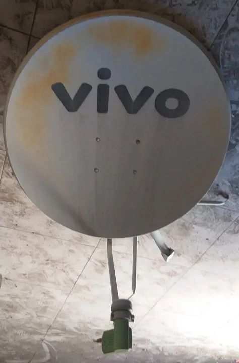 Antena parabólica (sem receptor), tamanho 85 x 80 cms, com LNBF DS 10, semi - Foto 4