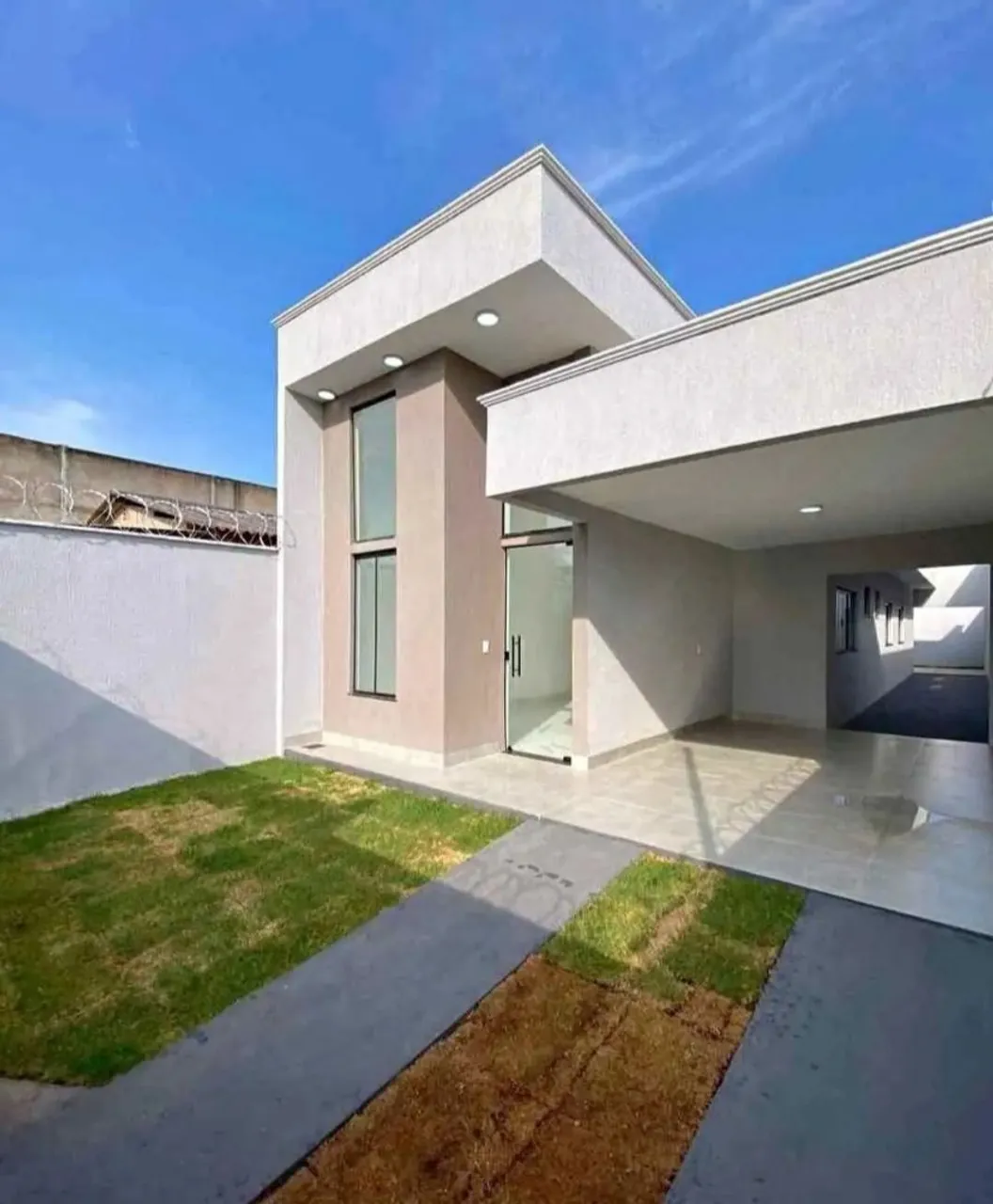 Casa bem localizada