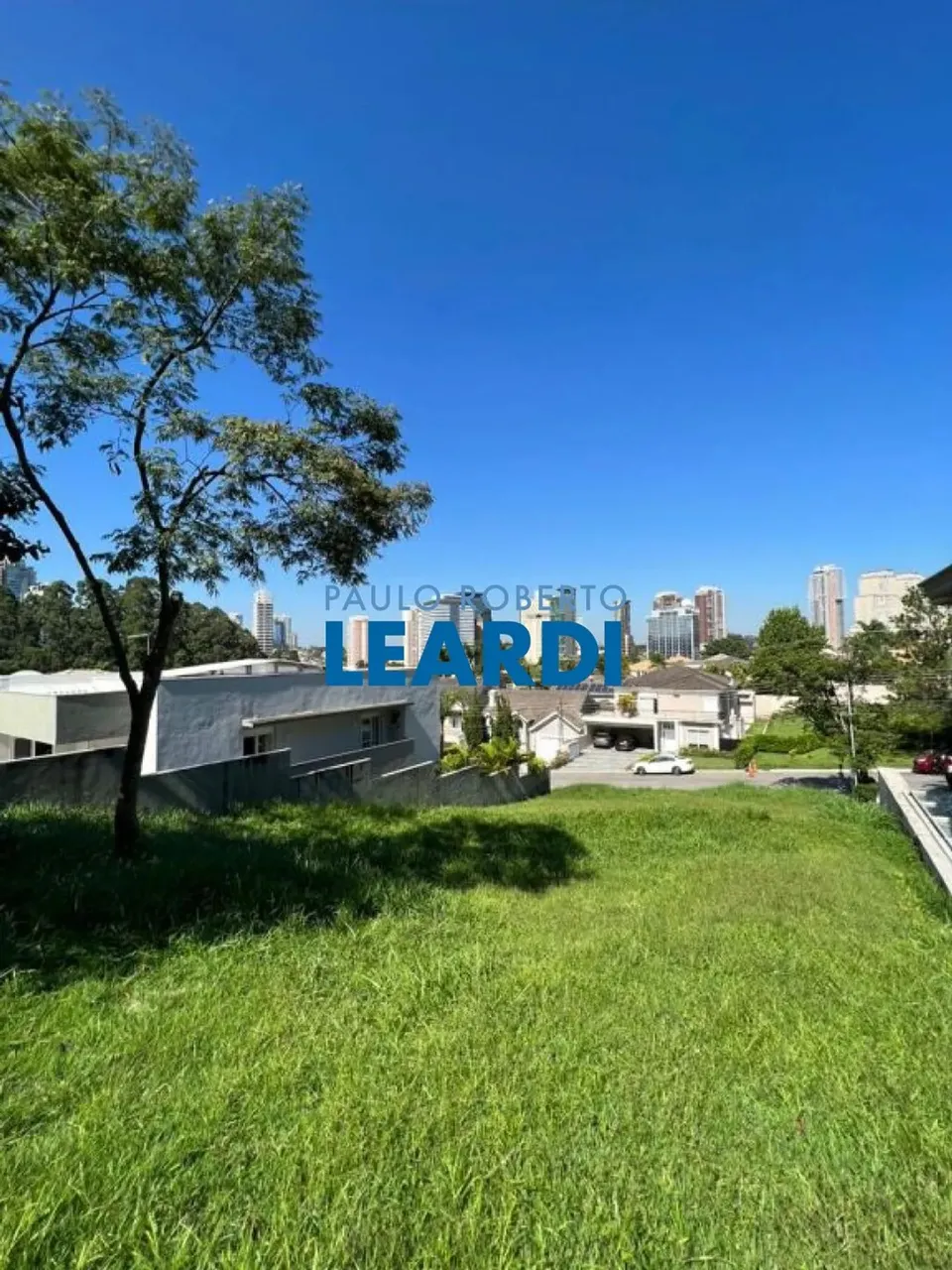 AREA - TAMBORÉ - SP
