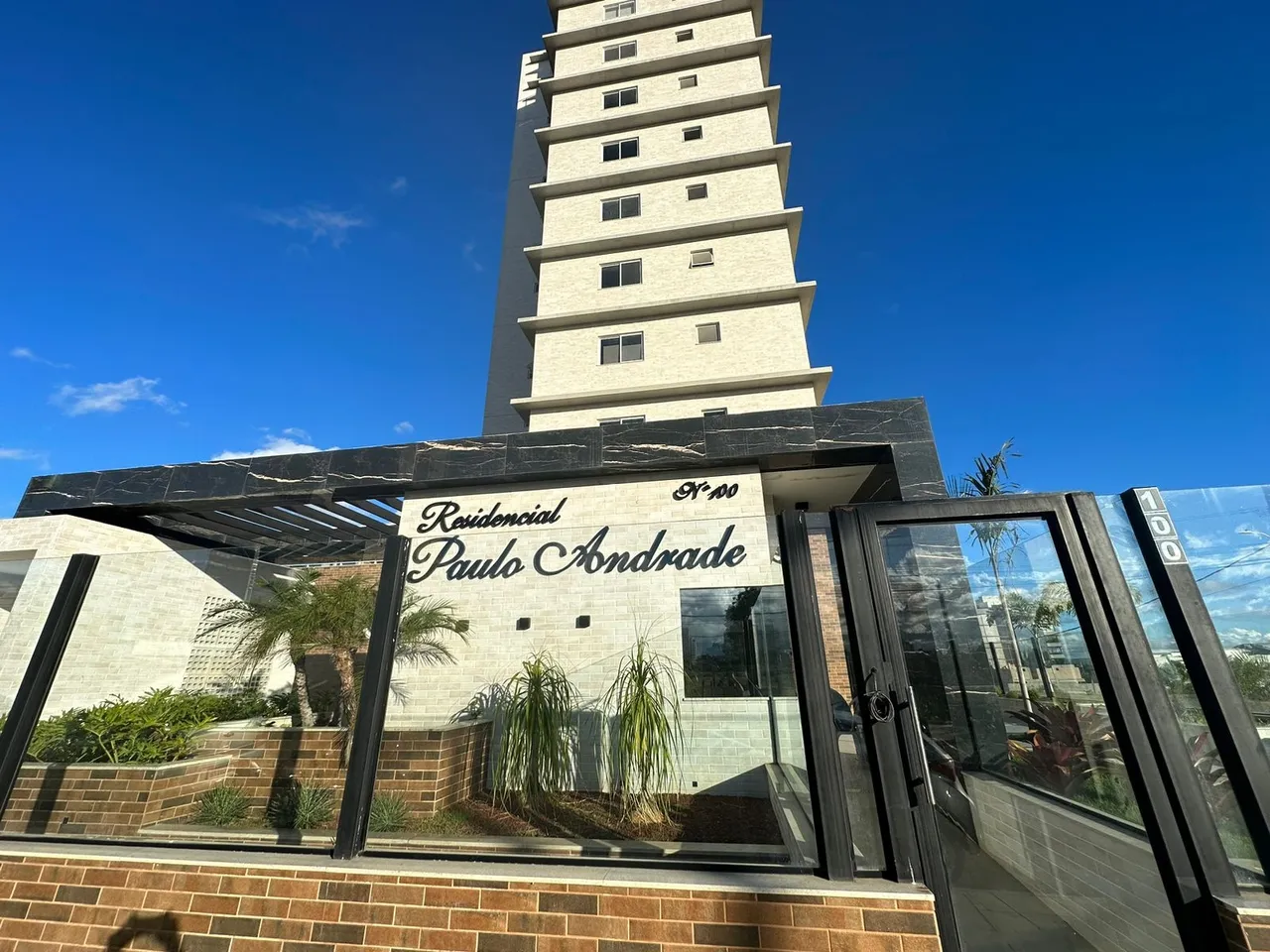 Apartamento em Vitória da Conquista - 3 suítes - Candeias, Alto padrão