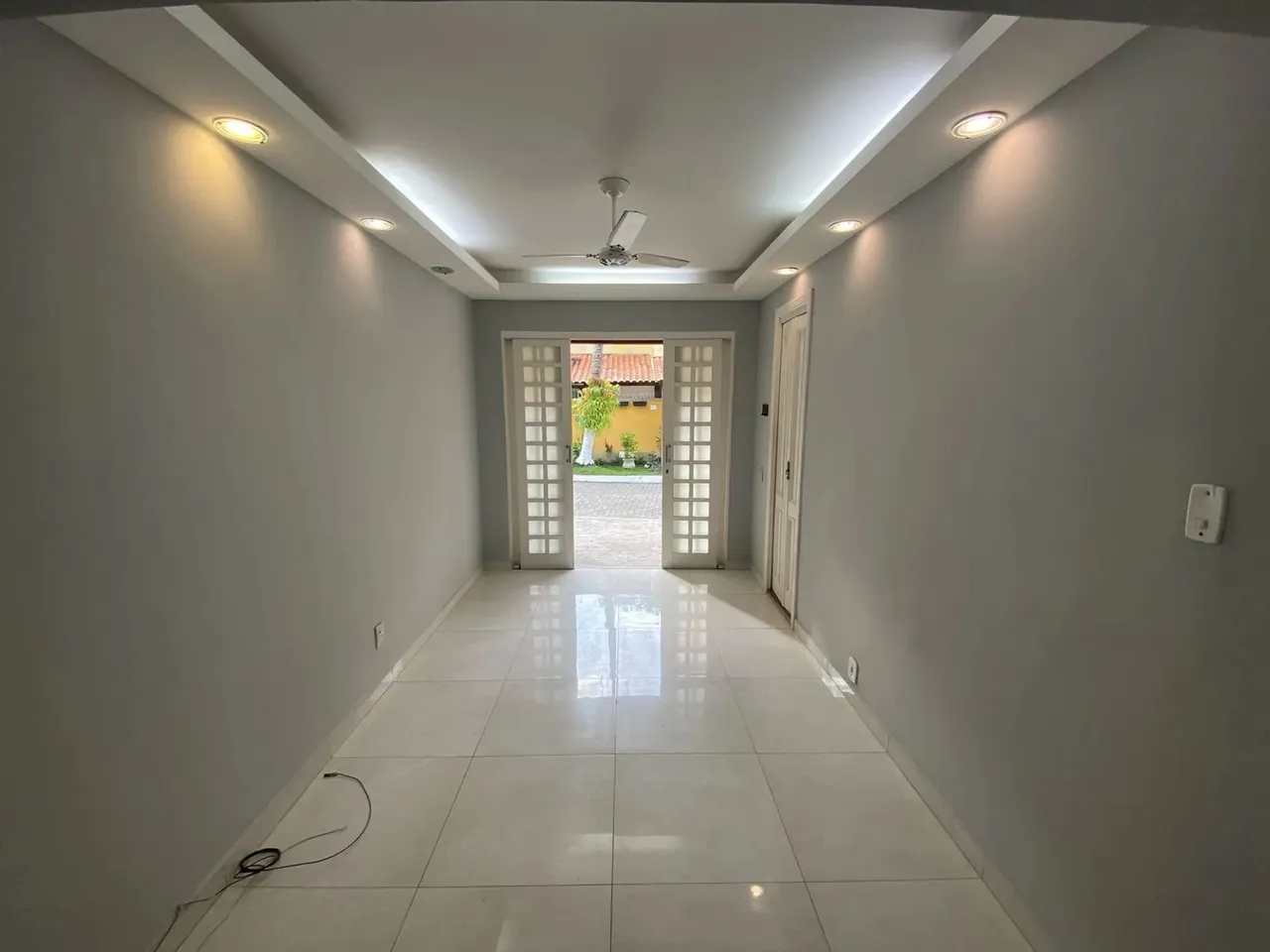 Oportunidade! Casa Duplex 2qtos c/ churrasqueira em Maria Paula só R$245mil! Cód: 0514