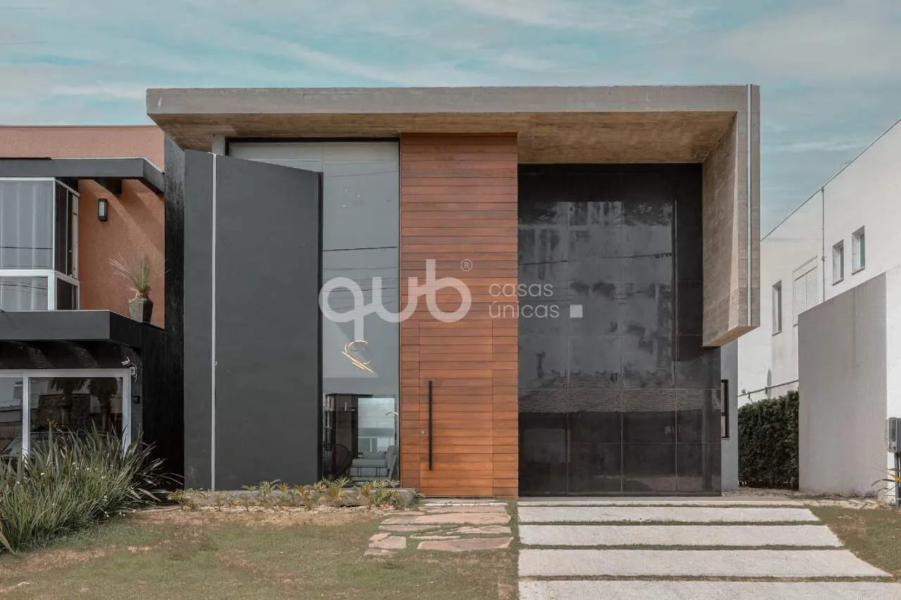Sobrado à venda, 4 quartos, 4 suítes, 2 vagas, Condomínio Riviera Xangri-Lá - Xangri-Lá/RS