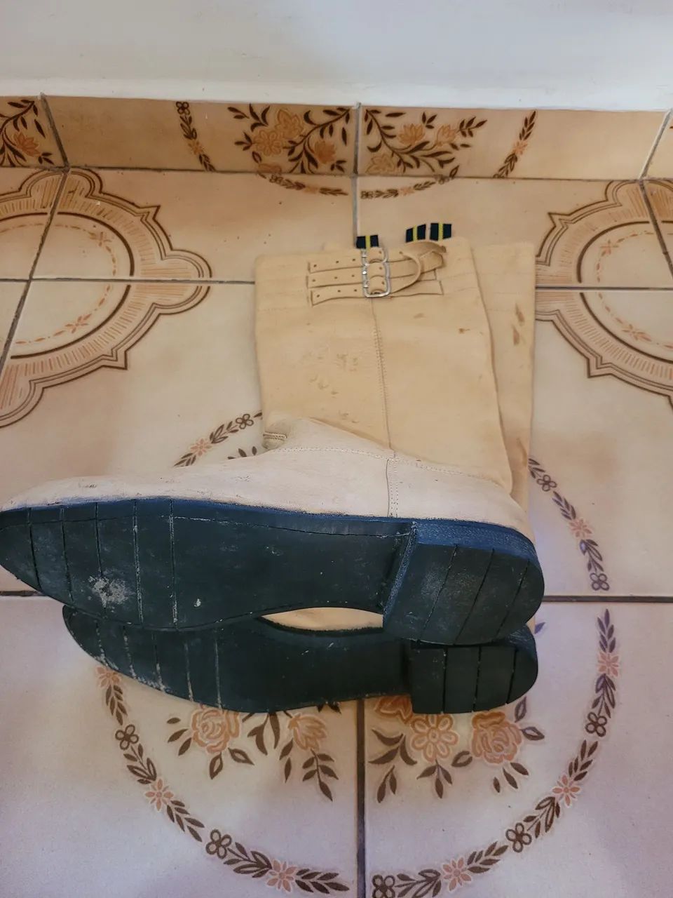 Botas masculinas - Foto 4