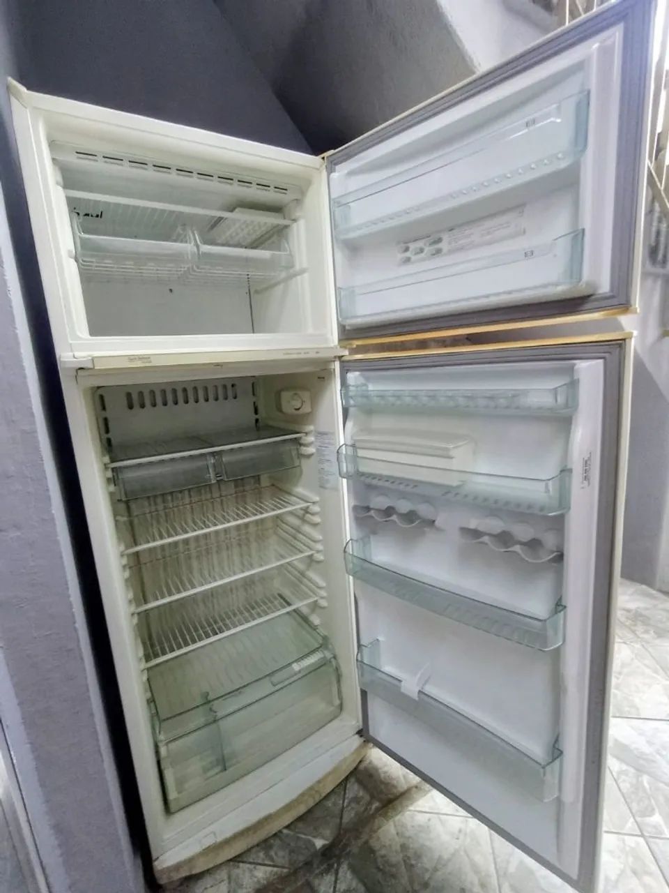 Geladeira Brastemp 470 LTS. Freezer Frostfrer - Foto 2