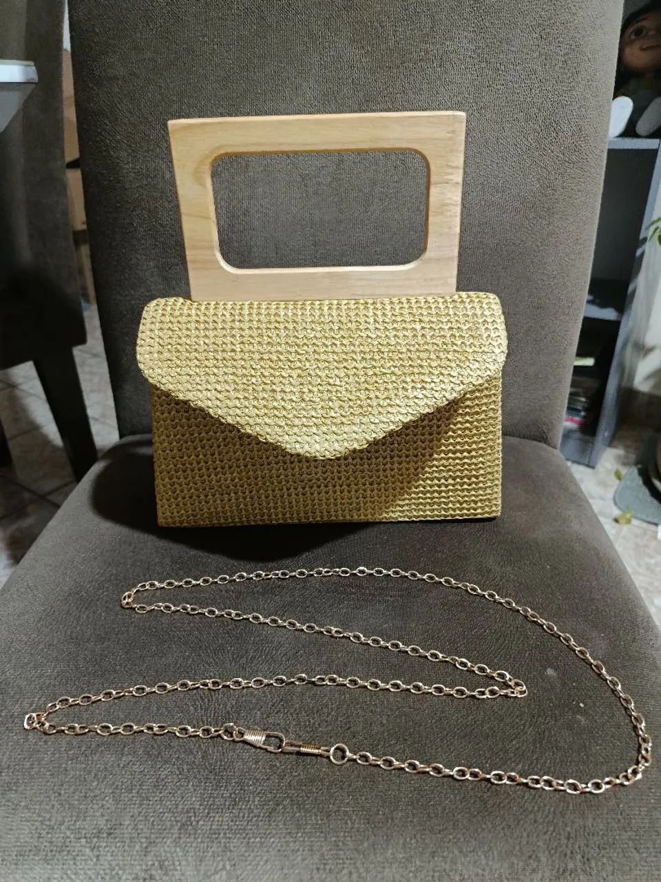 Bolsa linda de palha com forro. Chique com alça de madeira - Foto 5