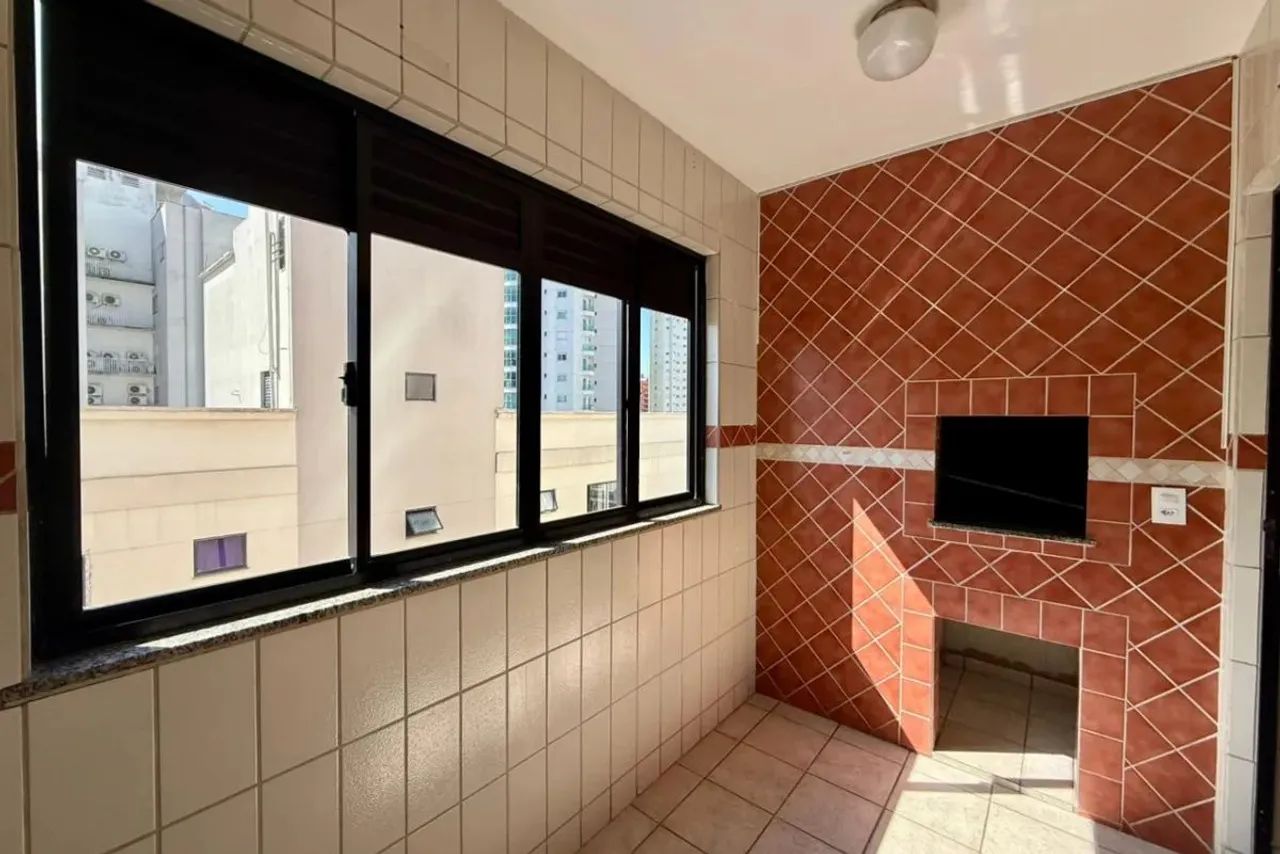 Av Brasil - Balneário Camboriú - Foto 3