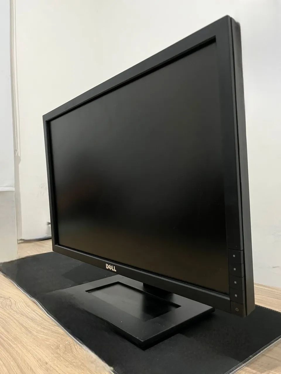 DELL MONITOR64317907338243122