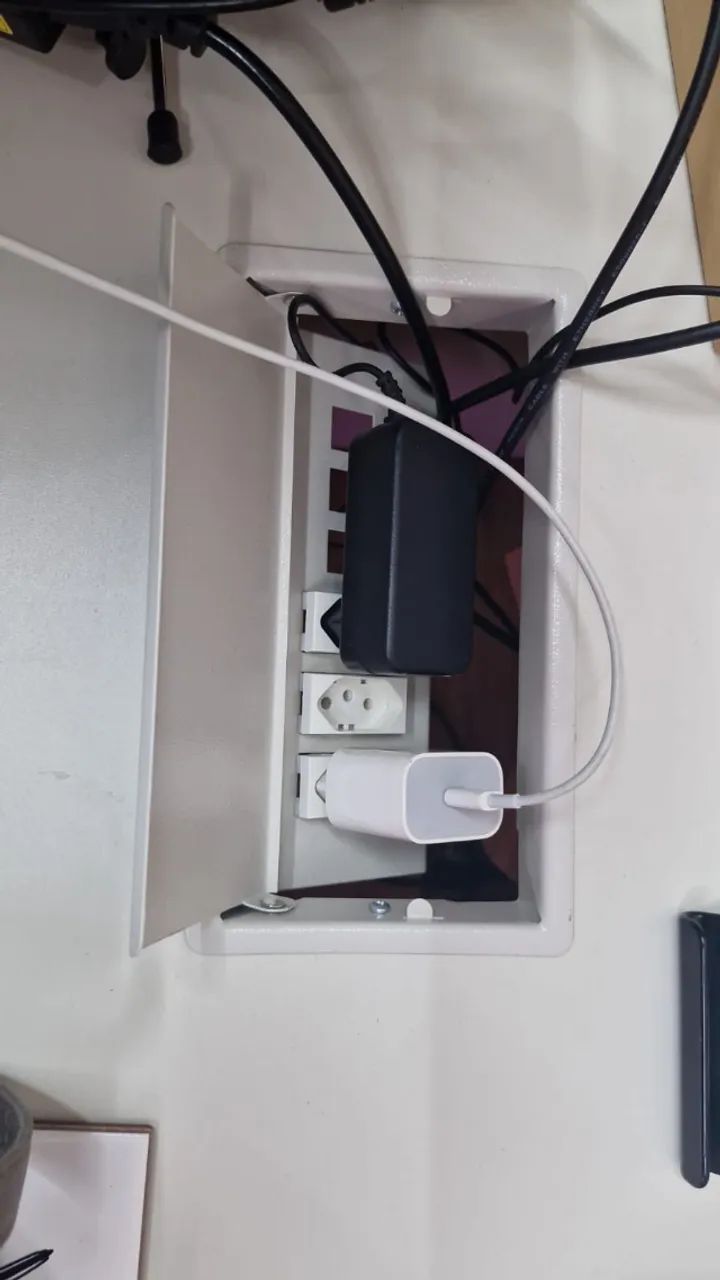 Mesa de escritório64728433488129121