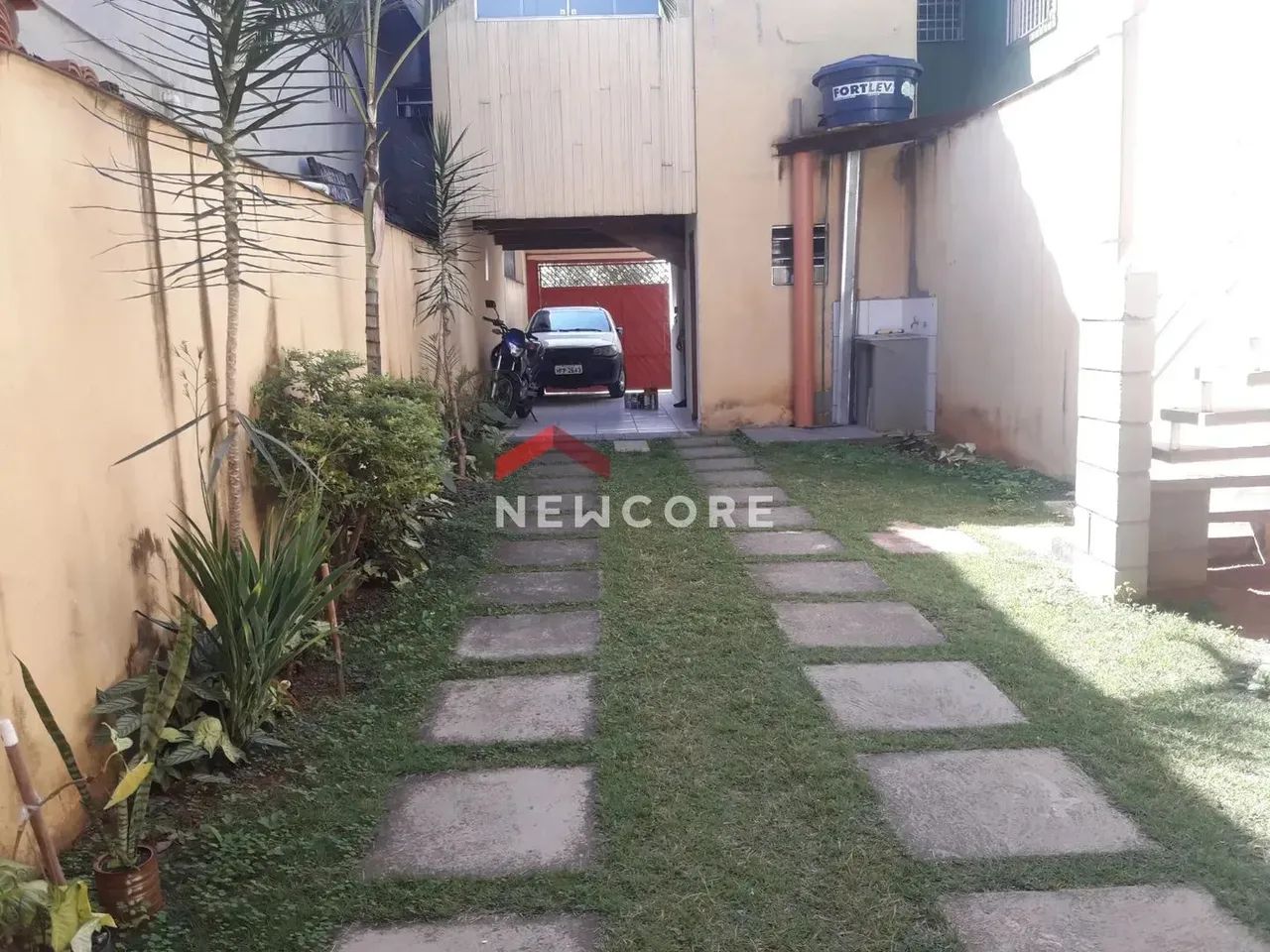 Casa em Rua Euráchio Maurício - Parque São Miguel - Guarulhos/SP