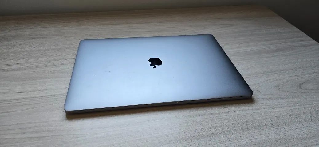 macbook pro 2017 16gb