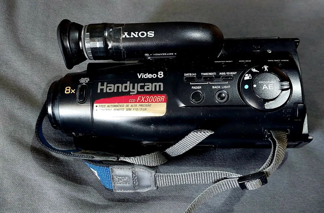 Filmadora Sony Video 8 Handycam  com defeito 